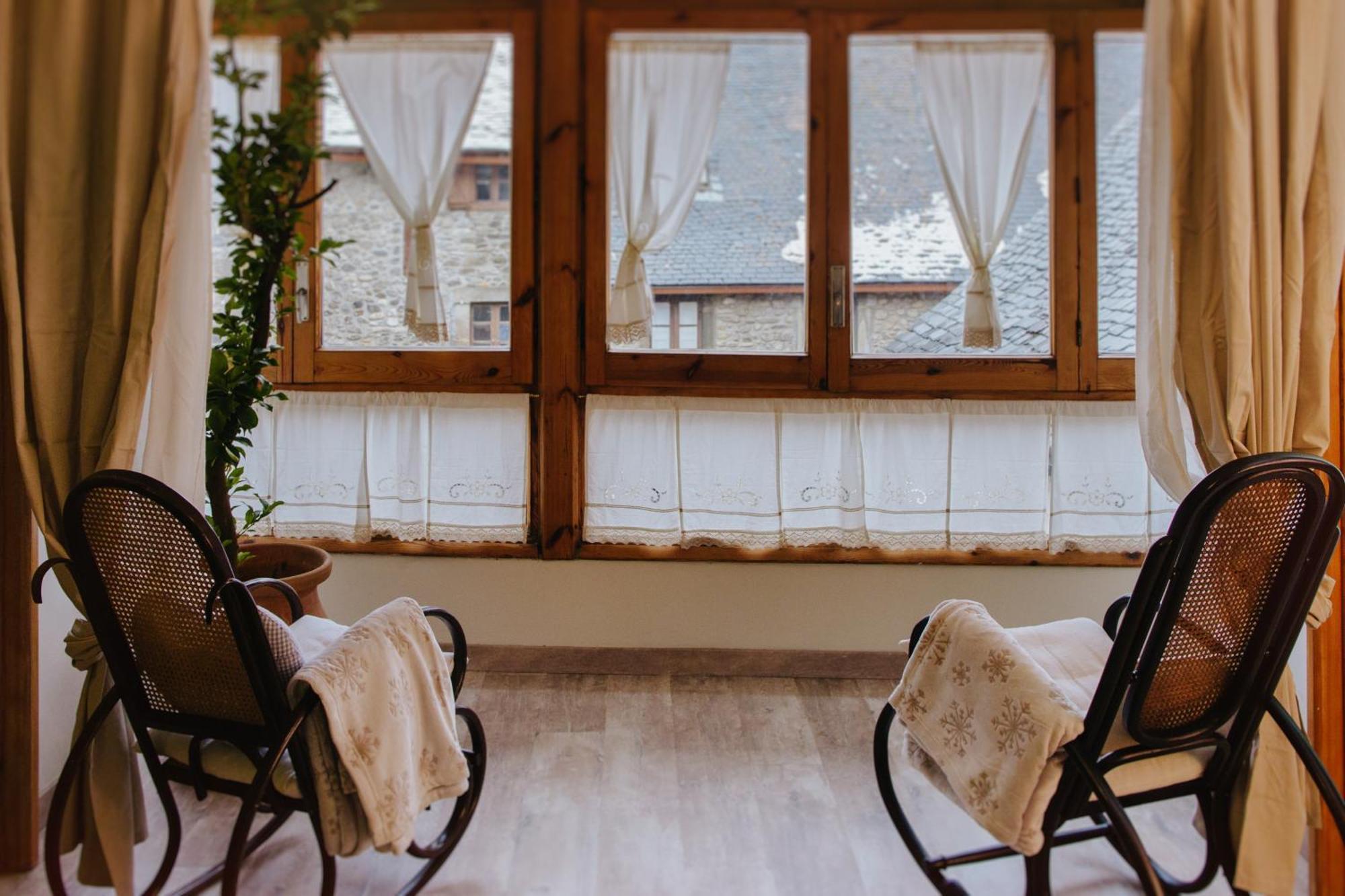 Casa Rural Valle De Tena Sallent de Gállego Екстериор снимка