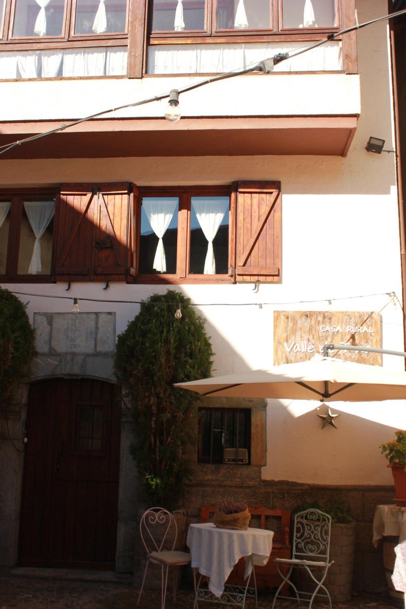Casa Rural Valle De Tena Sallent de Gállego Екстериор снимка