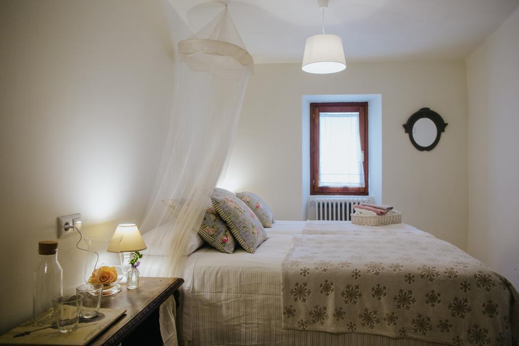 Casa Rural Valle De Tena Sallent de Gállego Екстериор снимка